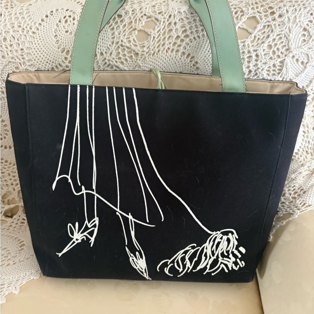 Kate Spade Maira Kalmam walking dog large tote